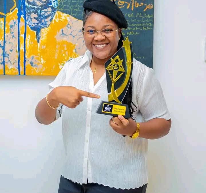 La slameuse béninoise Harmonie sacrée meilleure slameuse de l’année