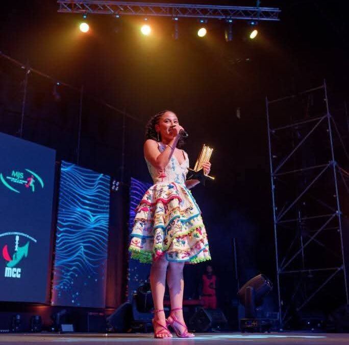 La slameuse malgache Poety Rebely récompensée aux RDJ Mozika