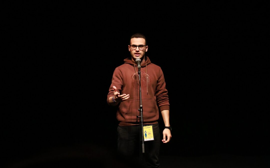 Adil Bennis, 3e au championnat marocain de slam-poésie 2025 : entre chiffres et rimes